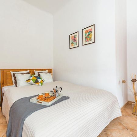 Zbawiciela Square P&O Serviced Apartments Warschau Buitenkant foto