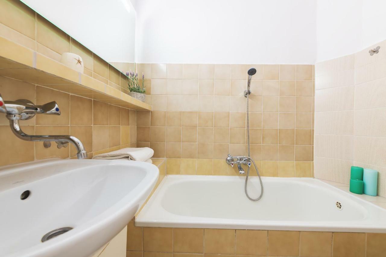 Zbawiciela Square P&O Serviced Apartments Warschau Buitenkant foto